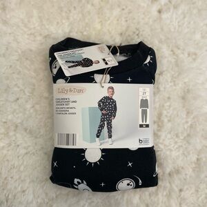 Lily & Dan Children's Black Space Sweatshirt Jogger Set